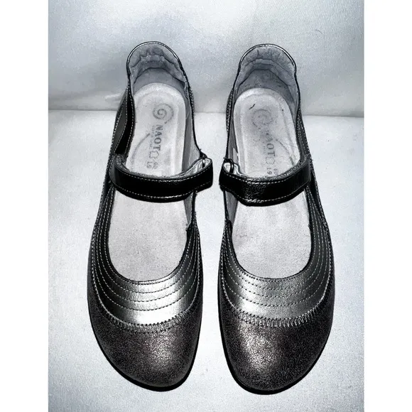 NAOT Shoes Women's Sz 9/40 Gray Grey Suede Patent Leather KIREI Mary Janes Flats