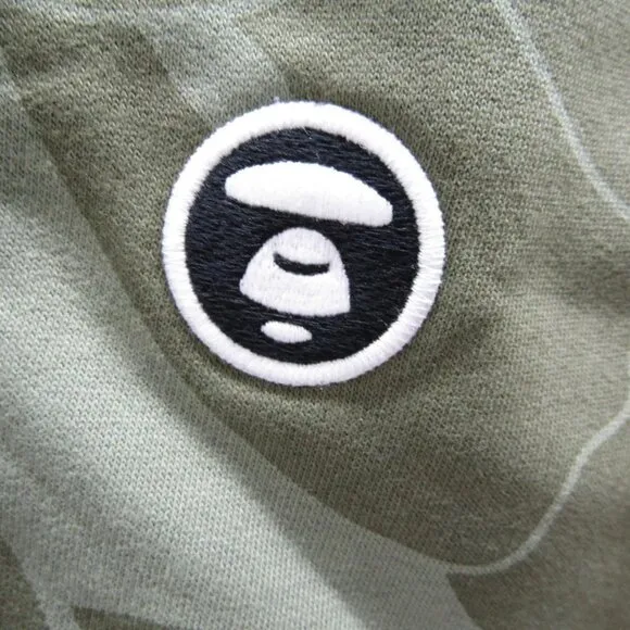 NEW AAPENOW Mens AAPE Moonface Camo Sweat Shorts Size S Green
