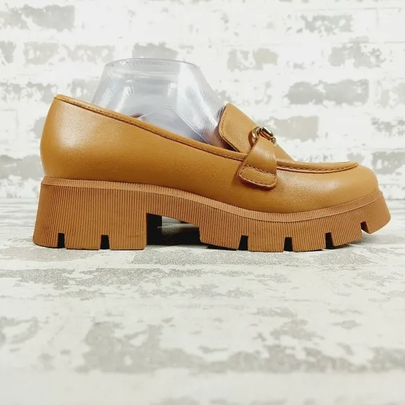 New BCBGeneration Raylin Brown Leather Chunky Sole Slip On Loafers O690