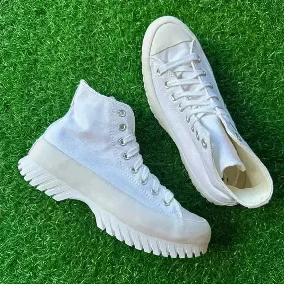 ✨New Converse Chuck Taylor All Star Lugged 2.0 Hi