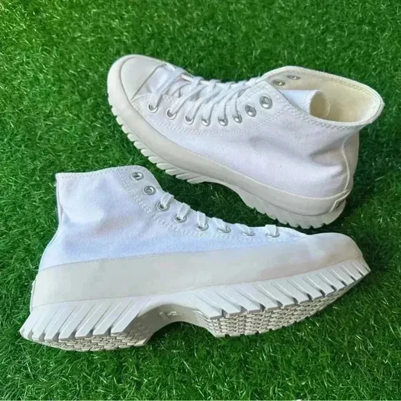 ✨New Converse Chuck Taylor All Star Lugged 2.0 Hi