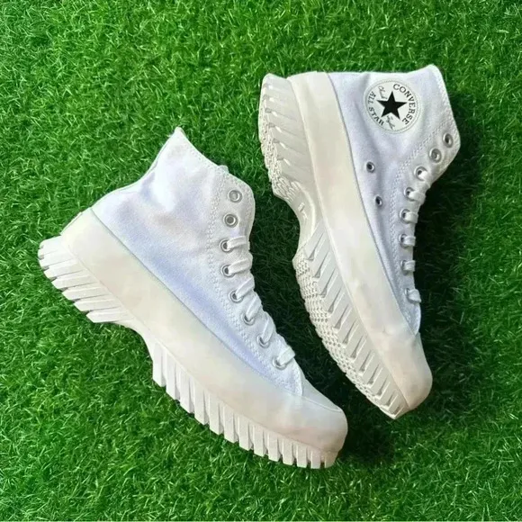 ✨New Converse Chuck Taylor All Star Lugged 2.0 Hi
