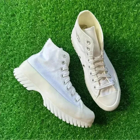✨New Converse Chuck Taylor All Star Lugged 2.0 Hi