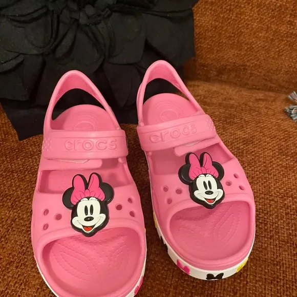 NEW Crocs FunLab Crocband Kids' Pink Disney Minnie Mouse Sandals