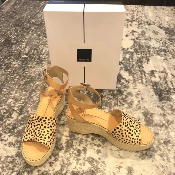 New Dolce Vita Lesly Leopard Calf Hair print Espadrilles sandals ankle strap fur