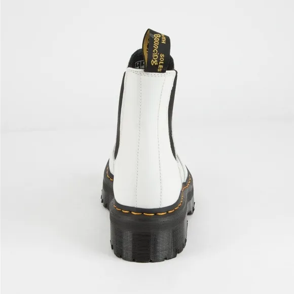 ✨NEW!✨ Dr. Martens 2976 Quad Chelsea Boots