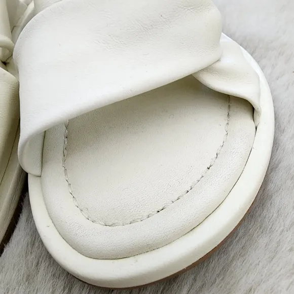 NEW Everlane The Day Twist Elegant White Leather Knotted Slide Sandals