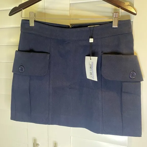 New Gianfranco Ferre GF Dark Navy Mini Skirt with Front Deep Pockets Logo Button