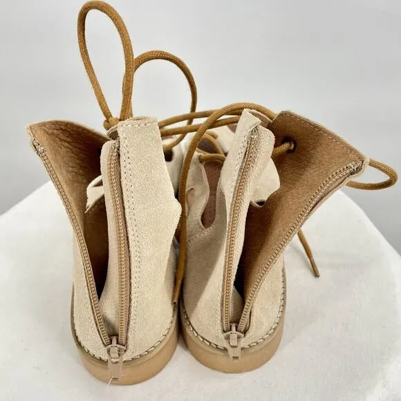 New in Box Casta Isha Suede Leather Sandals in Arena Women's Size EU38/US8