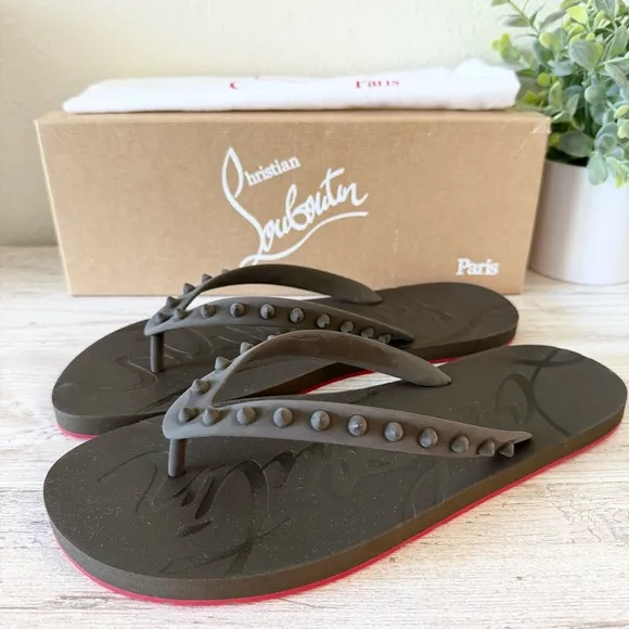 New Mens Christian Louboutin Loubi Flip Flops with Red Soles, size 42, US 9