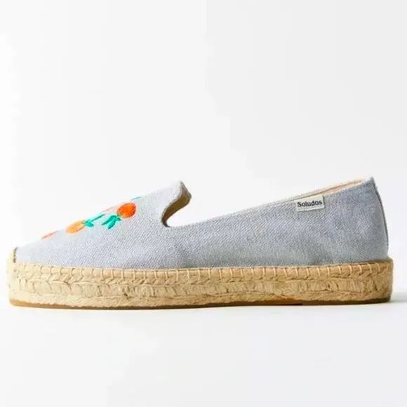 New Soludos x Anthropologie Oranges 9 Blue Embroidered Chambray Denim Espadrille