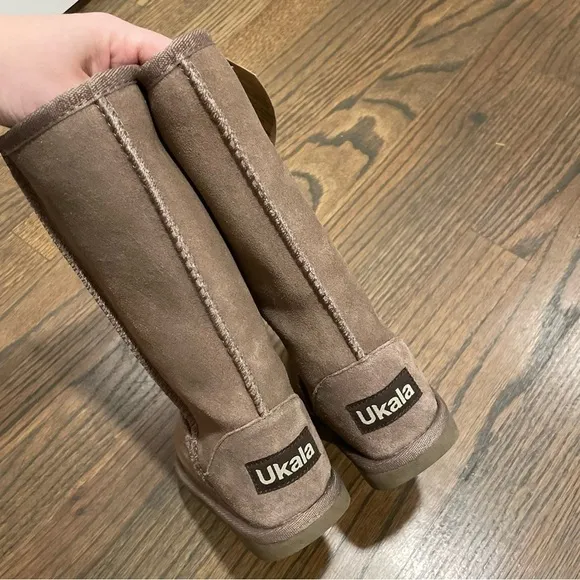 NEW UKALA SYDNEY HIGH FLEECE LINED SUEDE BOOTS Merino Wool lining