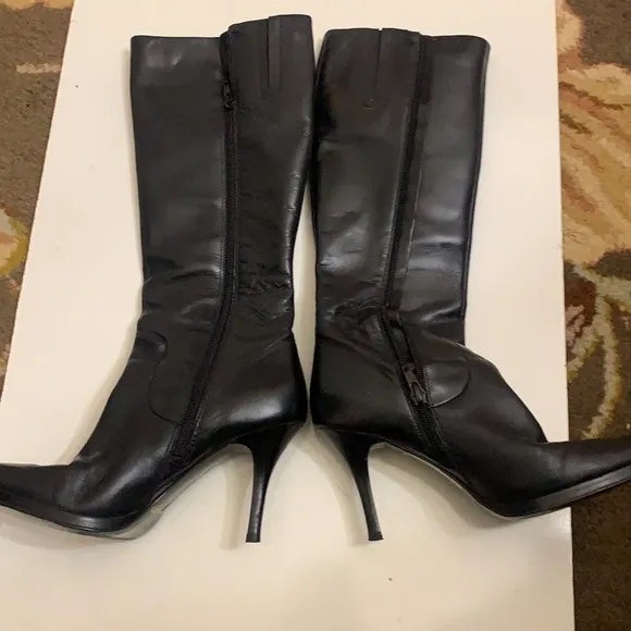 NEW YORK TRANSIT BLACK LEATHER BOOTS SZ 6 M Stiletto Heels
