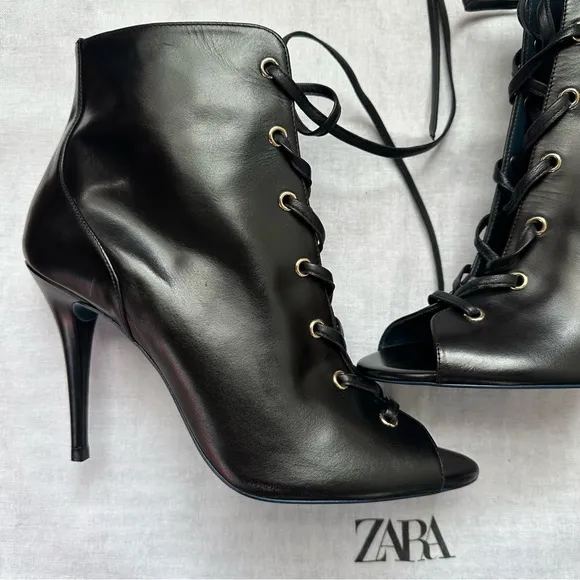 New Zara $169 Black Leather Lace Up Ankle Boots Blue Collection Size 10 1174/001