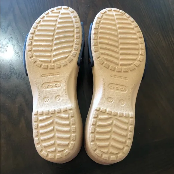 NEW🌟Crocs Blue and Tan Women's Slide Sandals size 9 summer resort travel comfort