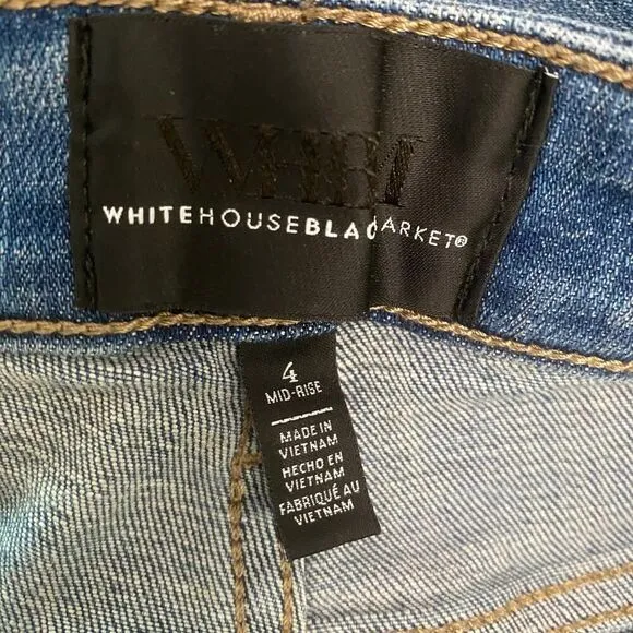 New! White House Black Market midrise girlfriend everyday‎ soft jeans, size 4