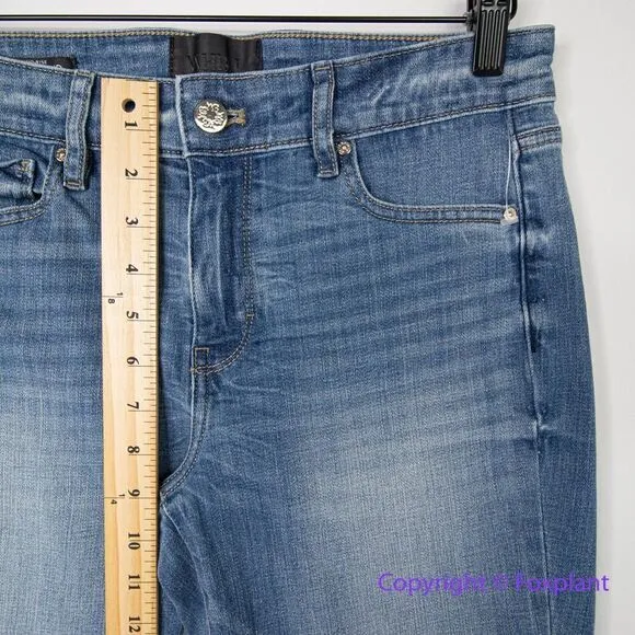 New! White House Black Market midrise girlfriend everyday‎ soft jeans, size 4