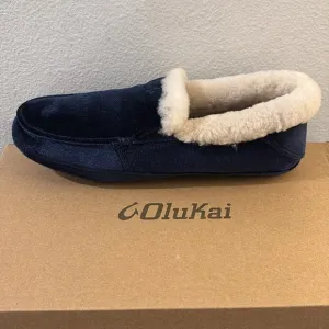 NIB [OluKai] Ku'una Lanui Indoor/Outdoor Soft Velvet Slipper Navy Blur Women’s 6