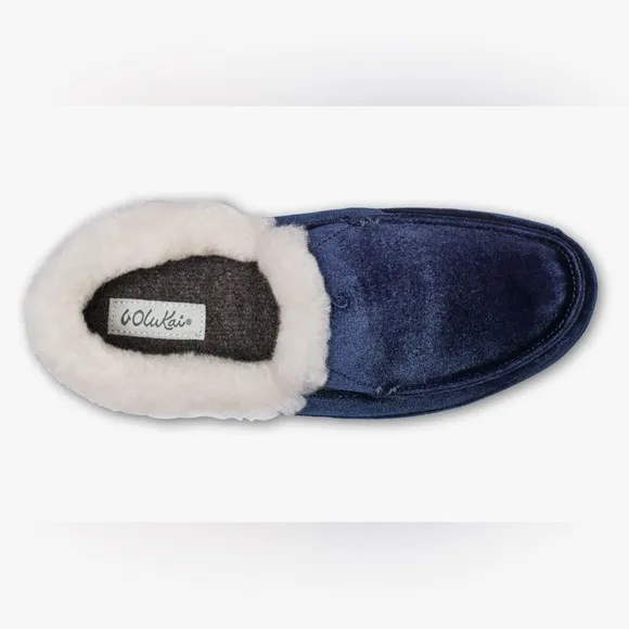 NIB [OluKai] Ku'una Lanui Indoor/Outdoor Soft Velvet Slipper Navy Blur Women’s 6