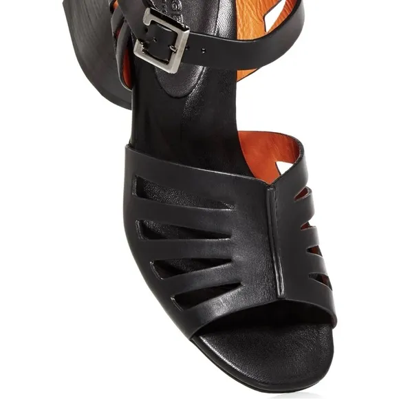NIB Robert Clergerie Eline Black Padded Ankle Strap Open Toe Block Heel Size 7.5