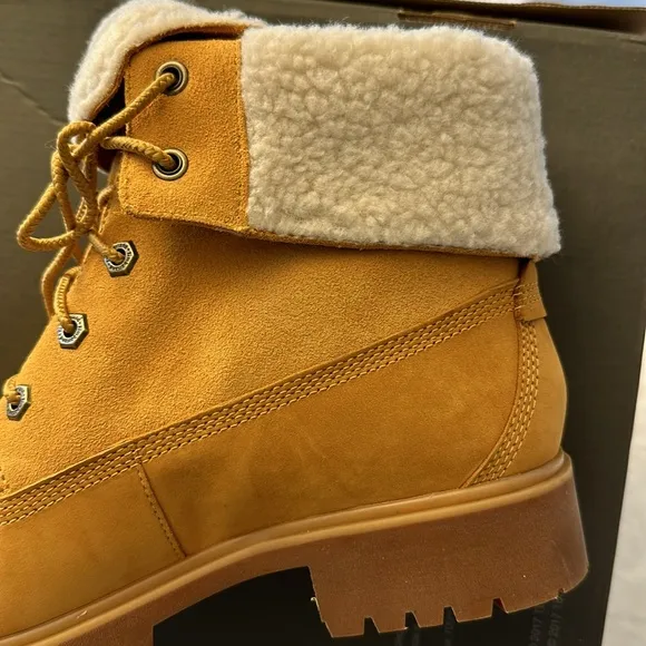 NIB Timberland Jayne Fleece Fold Down Lace Up Boots Wheat Nubuck SZ 9.5