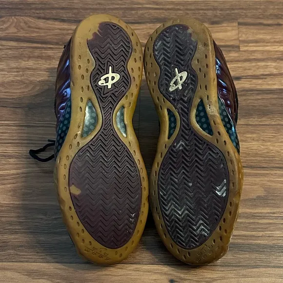 Nike Air Foamposite One Maroon Sneakers, Size: Size: 8