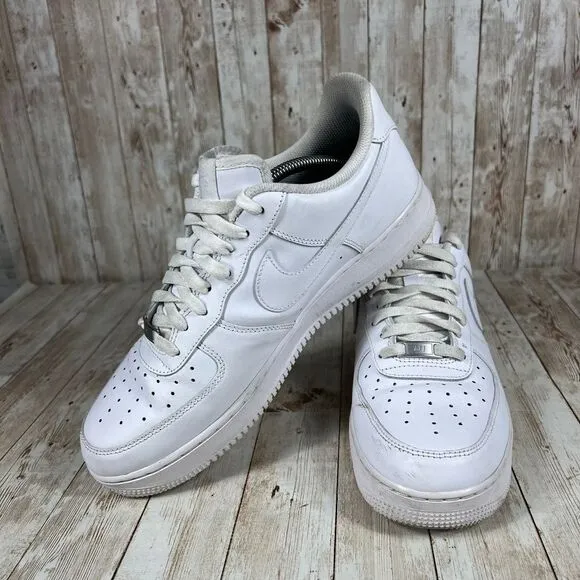 Nike Air Force 1 '07 Low Mens Size 10.5 White Athletic Shoes Sneakers CW2288-111