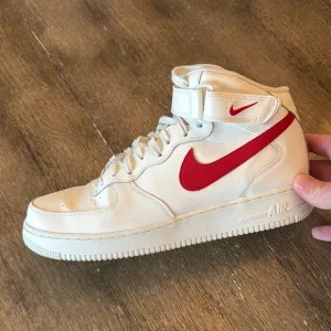 Nike Air Force 1 Mid ‘07 Sneakers - Cream and Red