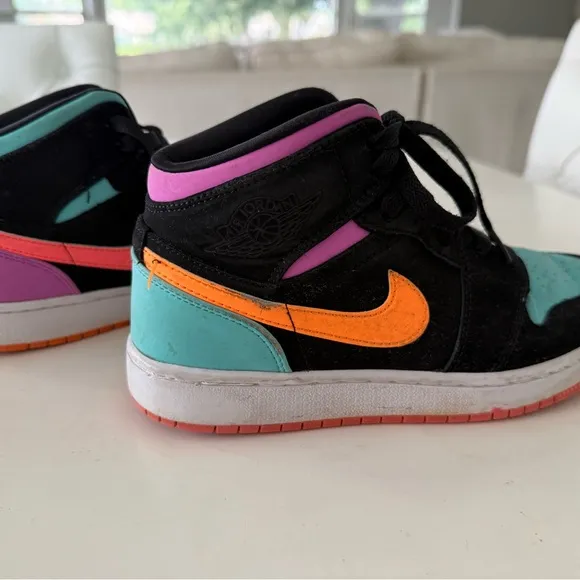 Nike Air Jordan 1 Mid Candy Multicolor GS Size 5.5Y YOUTH Sneakers