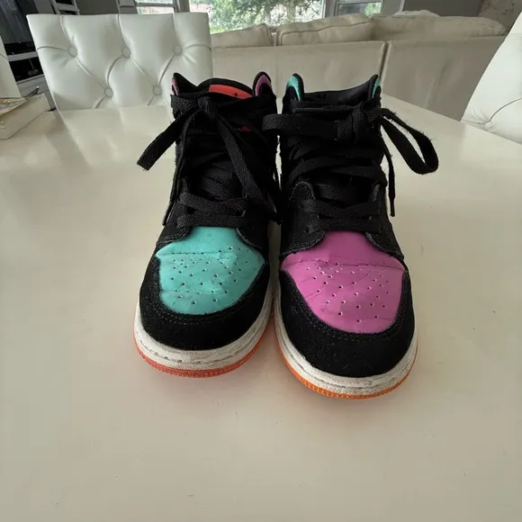 Nike Air Jordan 1 Mid Candy Multicolor GS Size 5.5Y YOUTH Sneakers