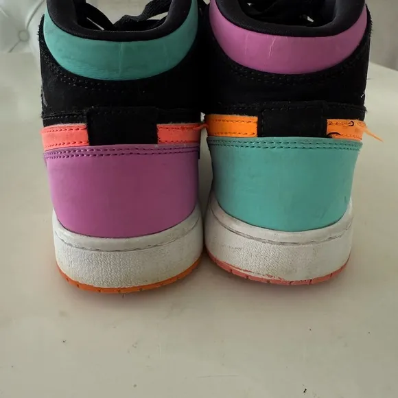 Nike Air Jordan 1 Mid Candy Multicolor GS Size 5.5Y YOUTH Sneakers