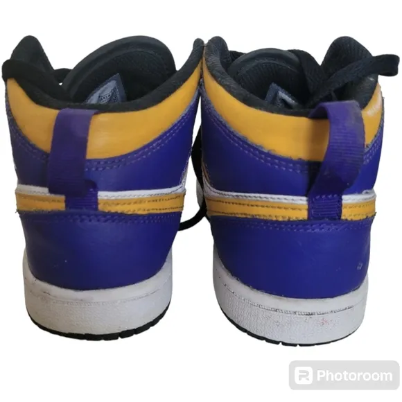 Nike Air Jordan 1 Mid Lakers (PS) Youth Sneakers Size 3Y