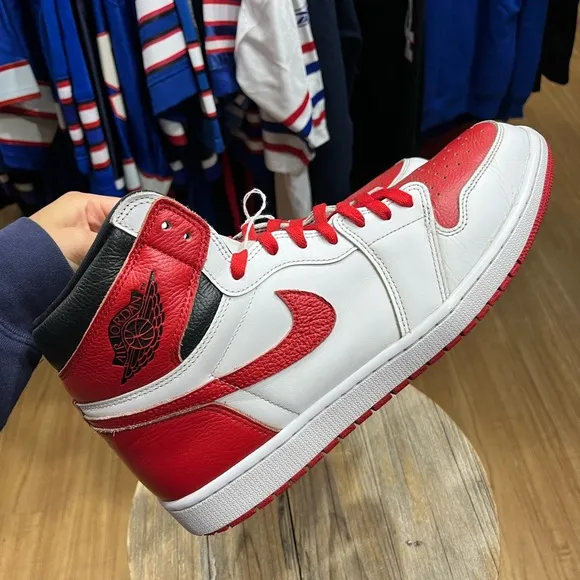Nike Air Jordan 1 Retro High OG 555088 161- White/University Red-Black Size 14