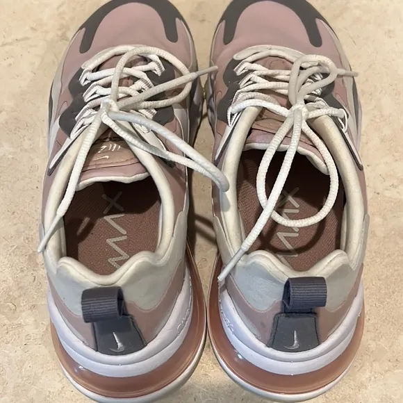Nike Air Max 270 React Plum Chalk