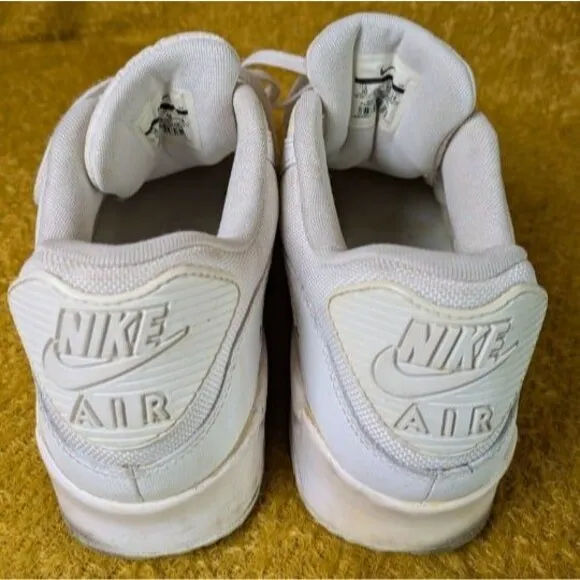 Nike Air Max 90 Size 10 White Leather Mesh Sneakers Grunge Y2K Streetwear