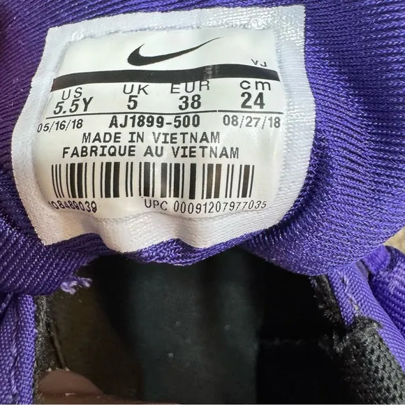 Nike Air Max 95 SE Metallic Purple Youth Size 6.5/Womens 8 AJ1899-500