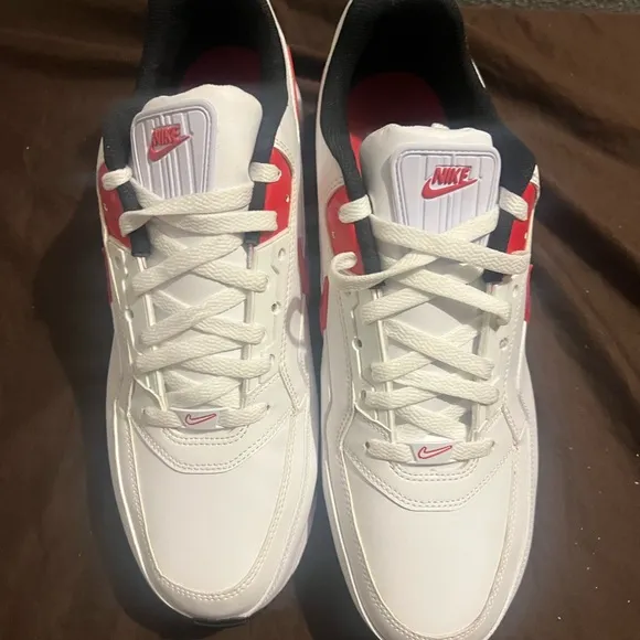 Nike Air Max White and Red Sneakers Air Max LTD 3