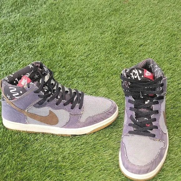 Nike Black and Gray High-Top Sneakers
