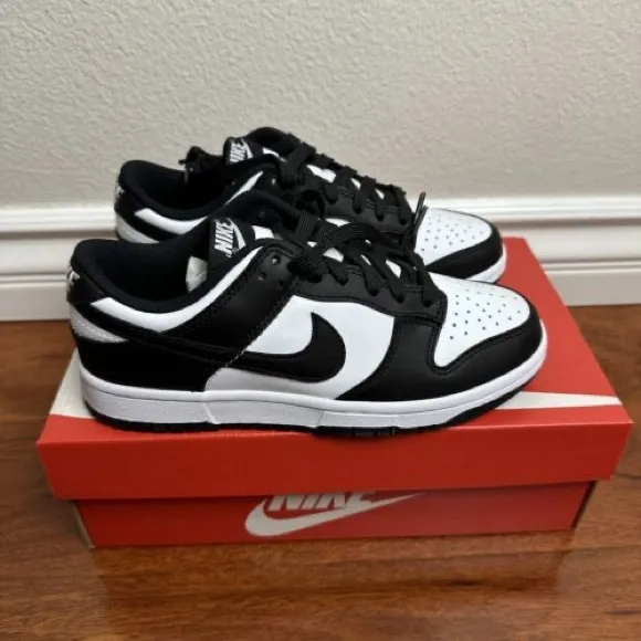Nike Black and White Sneakers Dunk Low (GS) 5.5Y