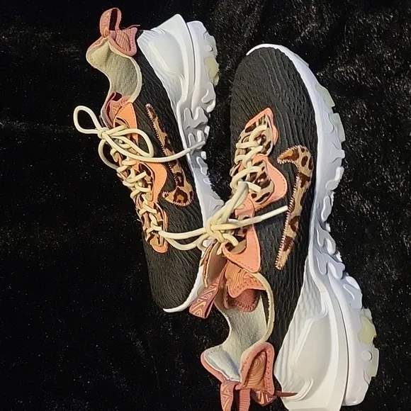 Nike Black, Light Pink and Leopard Print Sneakers