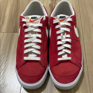Nike Blazer Low '77 Suede University Red White Sneakers Men Sizes 9