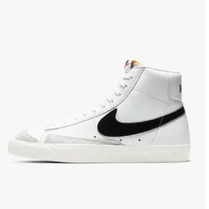 Nike Blazer Mid '77 Sneakers | Size: W 9 / M 7.5