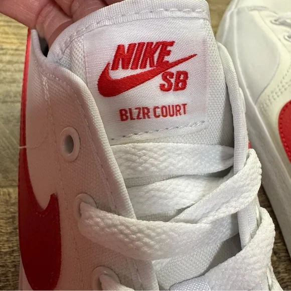 Nike Court Shot Sneakers Size 10.5