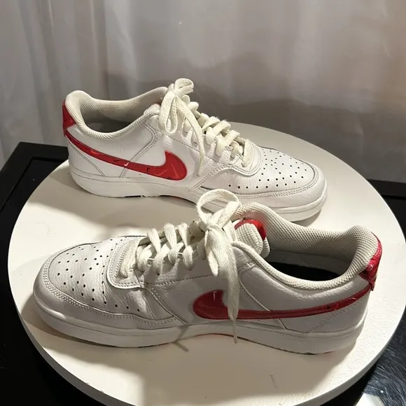 Nike Court Vision Low - DM7588-100 - White/Red/Black Swoosh Print.
