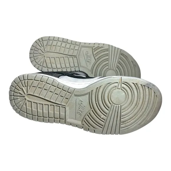 Nike Dunk Low &quot;Golden Gals&quot; metallic silver sneakers Size 5