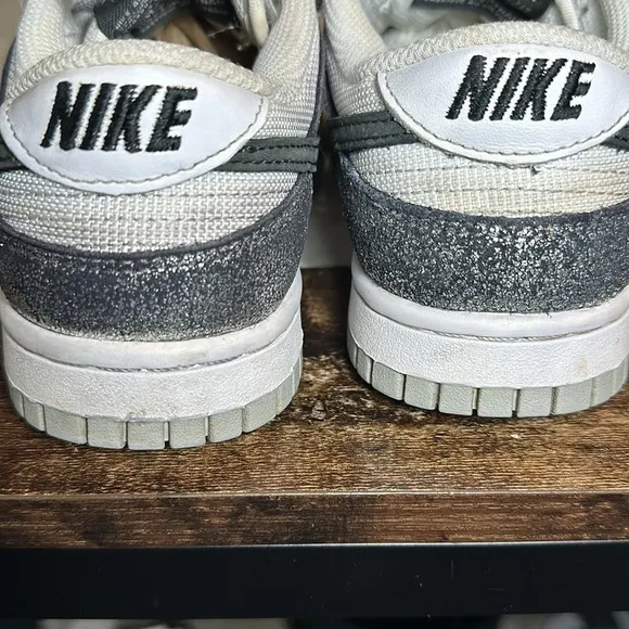 Nike Dunk Low &quot;Golden Gals&quot; metallic silver sneakers Size 5