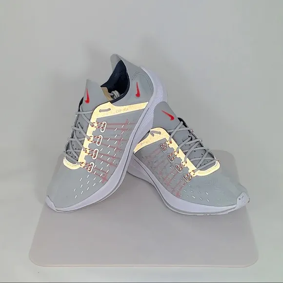 Nike EXP-X14 lifestyle Sneaker 🏃‍♀️💨Silver/Red