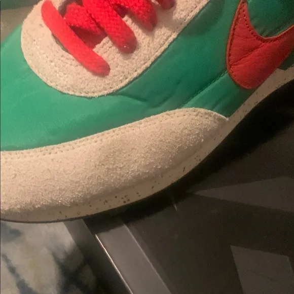 Nike Green and Red Jun Takahashi undercover size 13