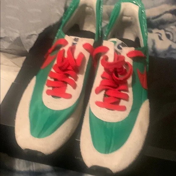 Nike Green and Red Jun Takahashi undercover size 13