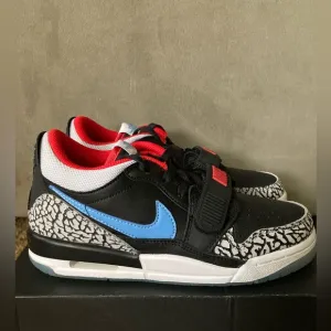 Nike Jordan Legacy 312 Low Sneakers, Youth Size 5